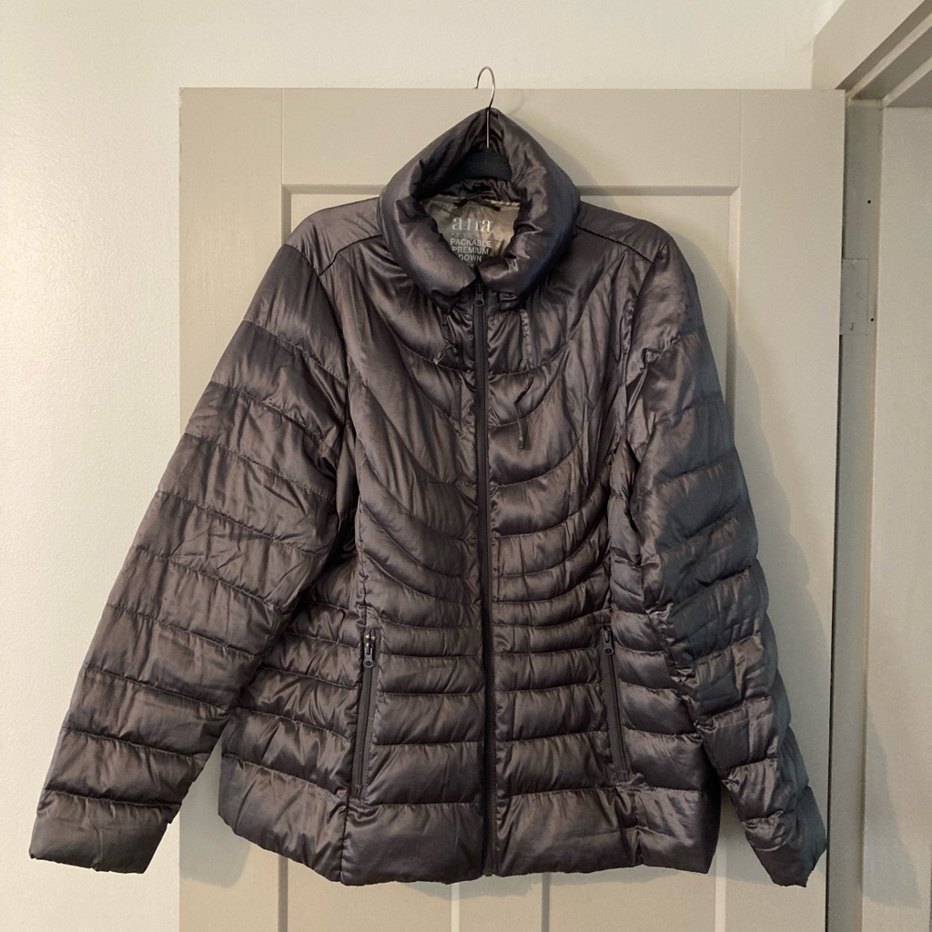 A.N.A. Packable Down Jacket